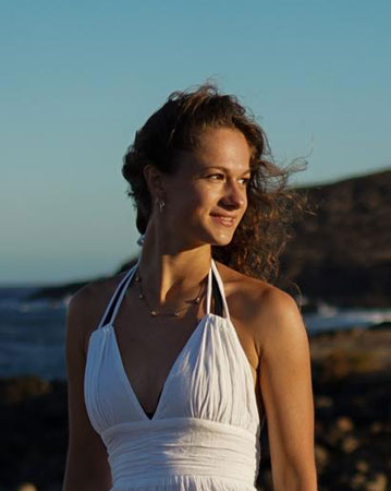 Leonie-450-h.jpg